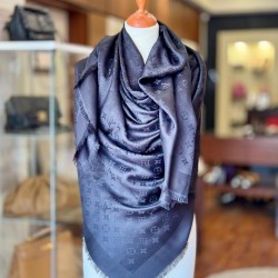Louis Vuitton Monogram Classic Shawl in black
