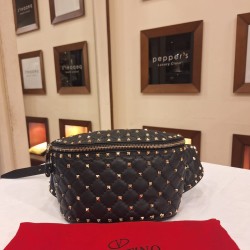 Valentino Garavani Rockstud spike belt bag