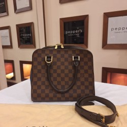 Louis Vuitton Triana handbag in Damier Ebene canvas.