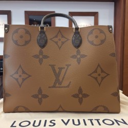 louis vuitton on the go tote